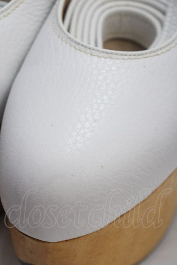 画像6: ヴィヴィアンウエストウッド 中古 / rockin' horse barelina UK6 ホワイト  Y-25-05-28-018-sh-SZ-ZH (6)