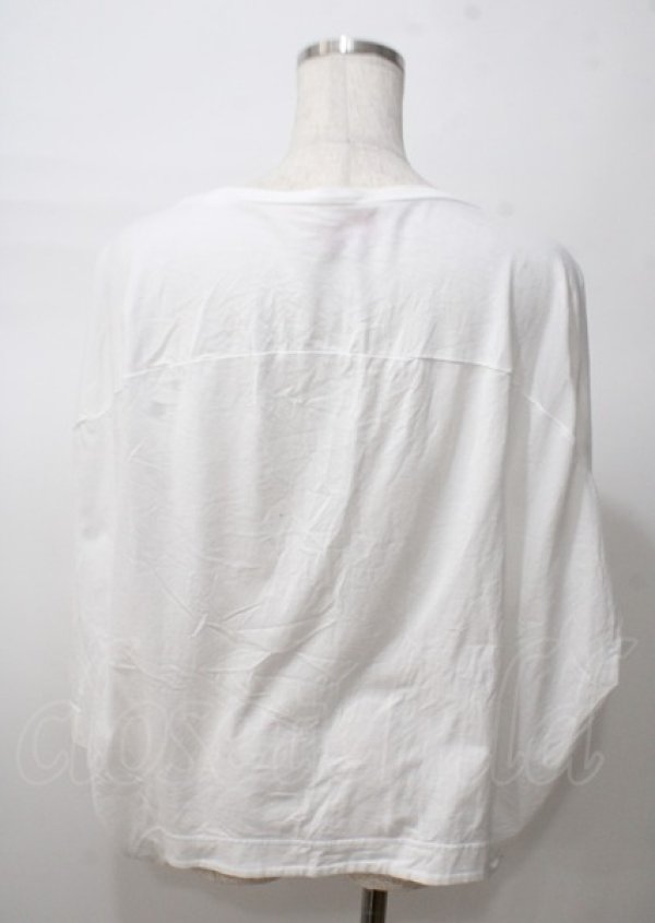 ヴィヴィアンウエストウッド 中古 / フラワーptオーブTシャツ 2 ホワイト  Y-25-07-20-050-ts-SZ-ZS ヴィヴィアンウエストウッド 中古 / フラワーptオーブTシャツ 2