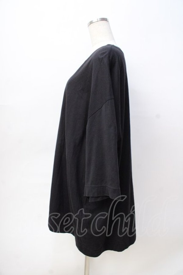 画像2: ヴィヴィアンウエストウッド MAN 中古 / EMBROIDERY ORB ビッグTシャツ  黒  Y-25-08-20-023-ts-SZ-ZY (2)
