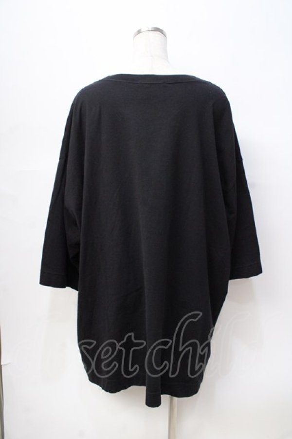 画像3: ヴィヴィアンウエストウッド MAN 中古 / EMBROIDERY ORB ビッグTシャツ  黒  Y-25-08-20-023-ts-SZ-ZY (3)