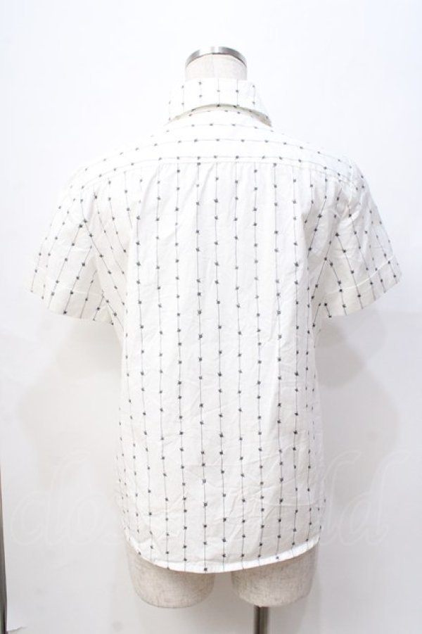 画像3: ヴィヴィアンウエストウッド 中古 / 単色オーブ刺繍ブラウス 3 ホワイト  Y-25-08-20-015-to-SZ-ZY (3)