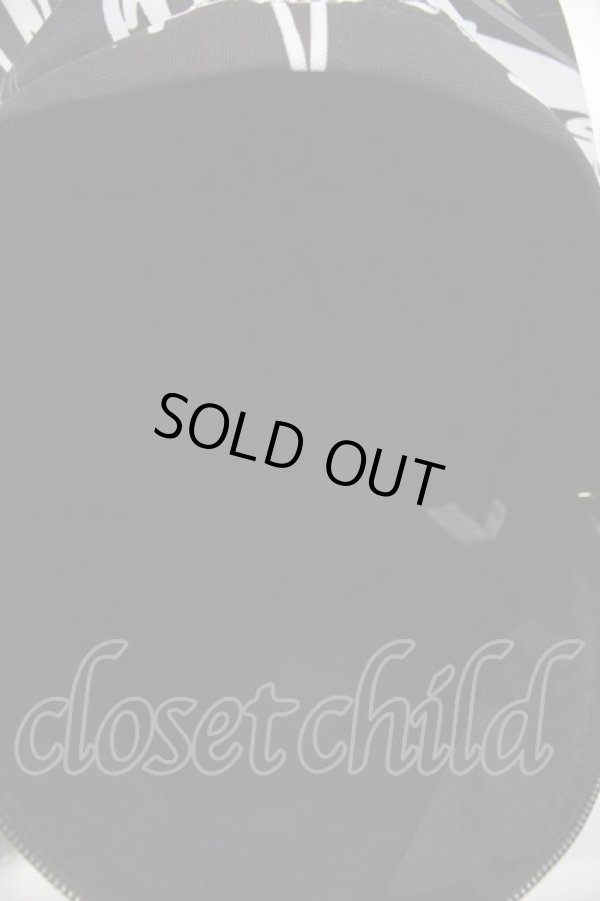 画像5: ヴィヴィアンウエストウッド 中古 / EASTPACK バックパック  マルチ  Y-25-09-07-056-ba-YM-ZY (5)