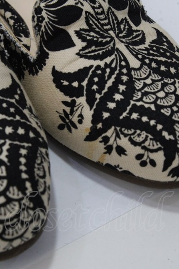 画像5: ヴィヴィアンウエストウッド 中古 / オペラシューズ 38 ベージュ  Y-25-09-07-068-sh-SZ-ZY (5)