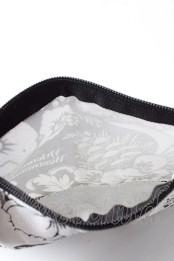 画像3: ヴィヴィアンウエストウッド 中古 / BOTTOM GUSSETポーチ  ホワイト  Y-25-09-10-012-gd-SZ-ZY (3)