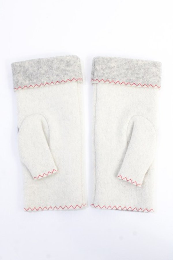 画像2: ヴィヴィアンウエストウッド 中古 / TWIN EAGLES フィンガーレス手袋  オフホワイト  Y-25-09-17-005-gd-SZ-ZY (2)