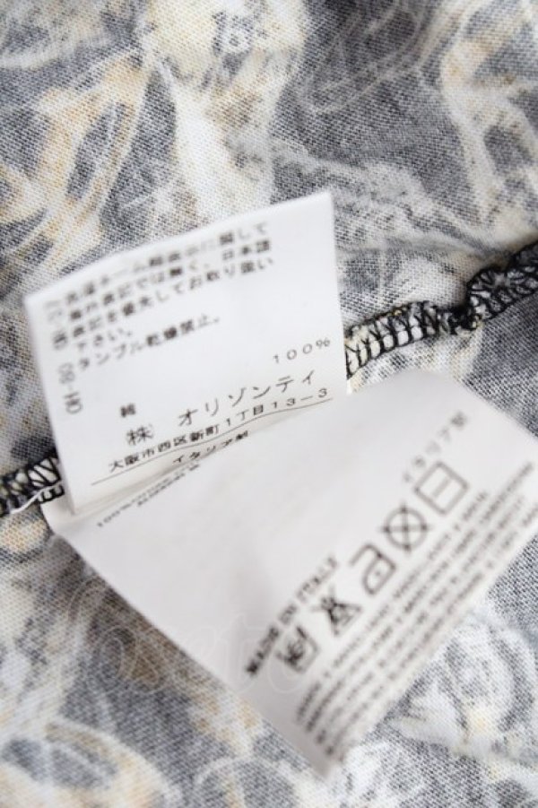 画像7: ヴィヴィアンウエストウッド 中古 / オーブ総柄Tシャツ L ブラックxイエロー  Y-25-09-17-051-ts-YM-ZY (7)