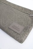画像4: ヴィヴィアンウエストウッド 中古 / BAGラインORBエンボスクラッチバッグ  グレー  Y-25-09-17-026-ba-AS-ZY (4)