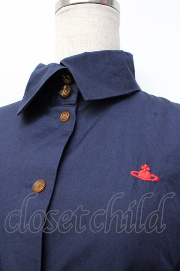 画像4: ヴィヴィアンウエストウッド 中古 / 単色オーブ刺繍ブラウス 2 ネイビー  Y-25-09-17-028-bl-YM-ZY (4)