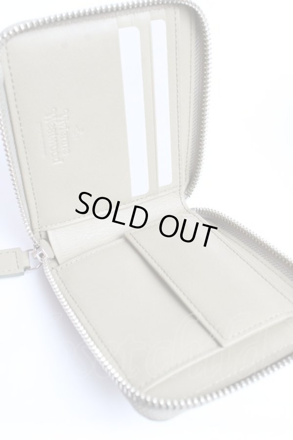 画像3: ヴィヴィアンウエストウッド 中古 / LEATHER RUBBER ORB ラウンドファスナー二ツ折リ財布  カーキ  Y-25-10-12-031-gd-SZ-ZY (3)