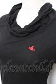 画像4: ヴィヴィアンウエストウッド 中古 / 単色オーブ刺繍ハイネック長袖カットソール 1 ブラック  Y-25-10-12-042-to-SZ-ZY (4)