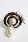 画像2: ヴィヴィアンウエストウッド MAN 中古 / MAN PEARL DROPシングルピアス  シルバー  Y-25-10-12-008-ac-SZ-ZY (2)