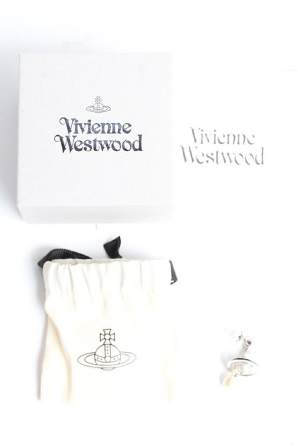 画像4: ヴィヴィアンウエストウッド MAN 中古 / MAN PEARL DROPシングルピアス  シルバー  Y-25-10-12-008-ac-SZ-ZY (4)