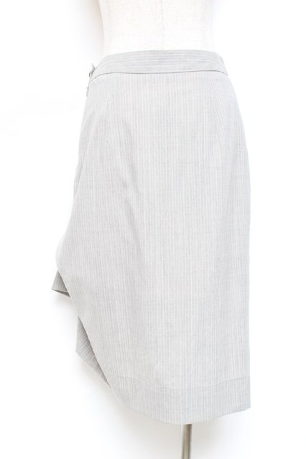 画像3: ヴィヴィアンウエストウッド 中古 / ピンストライプスカート 40 ライトグレー  Y-25-10-12-068-sk-SZ-ZY (3)