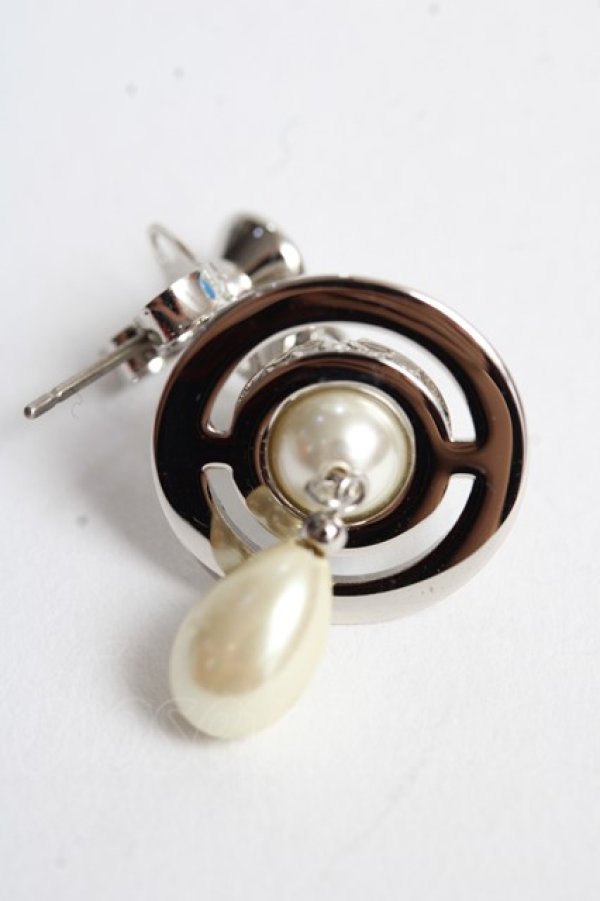 画像2: ヴィヴィアンウエストウッド MAN 中古 / MAN PEARL DROPシングルピアス  シルバー  Y-25-10-12-009-ac-SZ-ZY (2)
