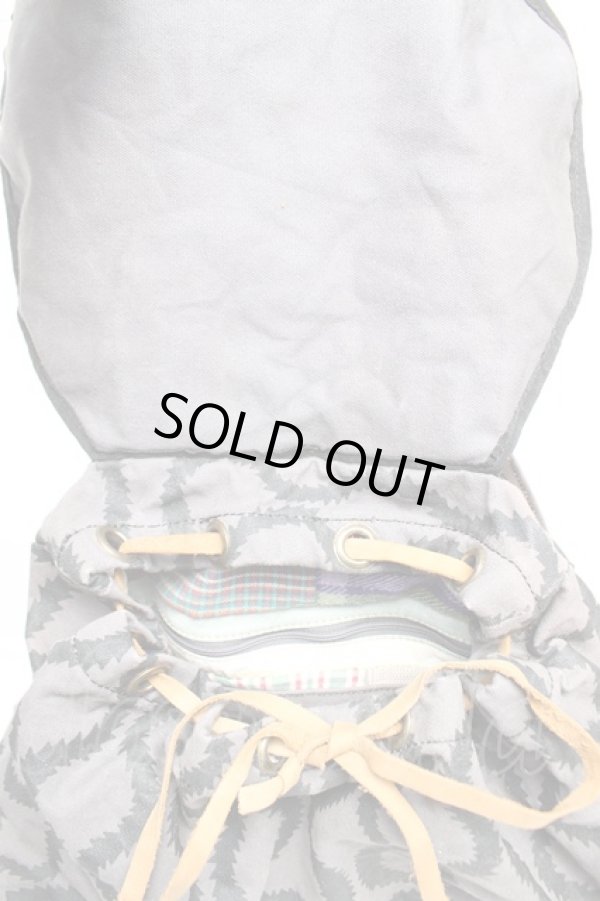 画像8: ヴィヴィアンウエストウッド 中古 / スクイグルアフリカリュック  グレー  Y-25-12-17-020-ba-SZ-ZY (8)