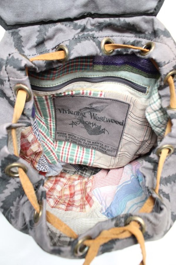 画像9: ヴィヴィアンウエストウッド 中古 / スクイグルアフリカリュック  グレー  Y-25-12-17-020-ba-SZ-ZY (9)