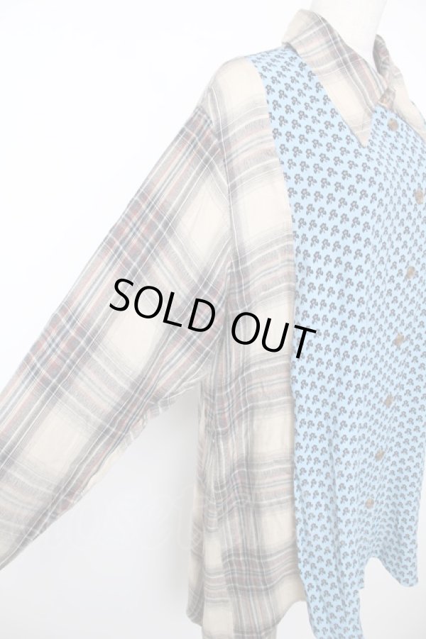 画像4: ヴィヴィアンウエストウッド 中古 / チェックxフラワーオーバーシルエットシャツ 00 ベージュ×ブルー  Y-25-12-21-020-bl-SZ-ZY (4)