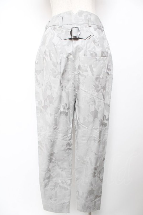 画像2: ヴィヴィアンウエストウッド 中古 / オーブカモフラージュ柄テーパードパンツ 1 ライトグレー  Y-25-12-21-035-pa-SZ-ZY (2)