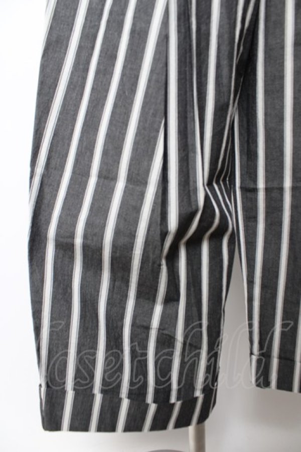 画像3: ヴィヴィアンウエストウッド 中古 / ストライプクロップドワイドパンツ 02 グレー  Y-25-12-21-037-pa-SZ-ZY (3)