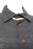 画像4: ヴィヴィアンウエストウッド MAN 中古 / オーブ刺繍透カシ長袖シャツ 46 紺  Y-26-01-28-016-bl-AS-ZY (4)