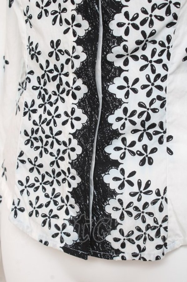 画像7: ヴィヴィアンウエストウッド 中古 / フラワープリントシャツ  白  Y-26-01-28-014-bl-AS-OS (7)