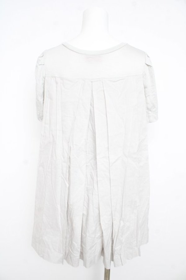 画像2: ヴィヴィアンウエストウッド 中古 / 単色オーブ刺繍Aラインカットソー 2 グレー  Y-26-02-11-026-to-YM-ZY (2)