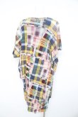 画像2: ヴィヴィアンウエストウッド 中古 / レタープリント スラッシュドレス 00 カラフル  Y-26-02-11-035-op-SZ-ZY (2)