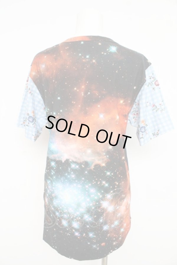 画像2: ヴィヴィアンウエストウッド 中古 / GALAXY ボーイズTシャツ 01 マルチ  Y-26-02-11-013-ts-YM-ZS (2)