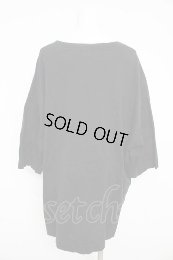 画像2: ヴィヴィアンウエストウッド MAN 中古 / EMBROIDERY ORB ビッグTシャツ  黒  Y-26-02-11-018-ts-SZ-ZS (2)