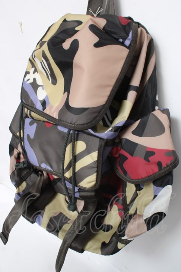 画像2: ヴィヴィアンウエストウッド 中古 / カモフラージュリュック  マルチ  Y-26-03-15-014-ba-AS-ZY (2)