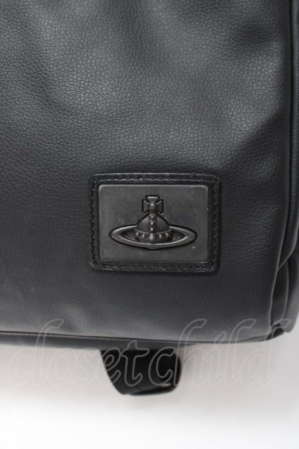 画像3: ヴィヴィアンウエストウッド 中古 / ORBプレート バックパック/リュック  ブラック  Y-26-03-15-015-ba-SZ-ZY (3)