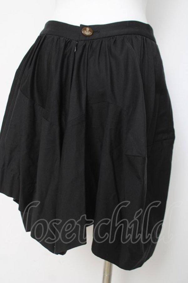 画像5: ヴィヴィアンウエストウッド 中古 / オーブ刺繍変形スカート 2 ブラック  Y-26-04-08-048-sk-SZ-ZY (5)