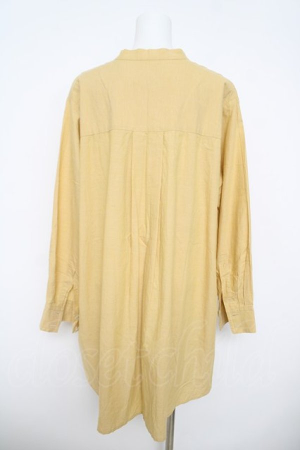 画像2: ヴィヴィアンウエストウッド 中古 / スタンドカラーオーブ刺繍ロングシャツ 00 イエロー  Y-26-05-03-037-bl-SZ-ZY (2)