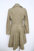 画像2: ヴィヴィアンウエストウッド 中古 / トレンチコート 3 ベージュ  Y-26-05-03-060-co-SZ-ZY (2)