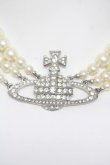 画像2: ヴィヴィアンウエストウッド 中古 / bass relief peal choker(3row)  シルバー  Y-26-05-03-018-nl-SZ-ZY (2)