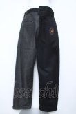 画像2: ヴィヴィアンウエストウッド MAN 中古 / BARBED WIRE CIRCLE ORB MIX COLOR ASYMMETRY DENIM 44 ブラック  Y-26-06-07-026-pa-SZ-ZY (2)