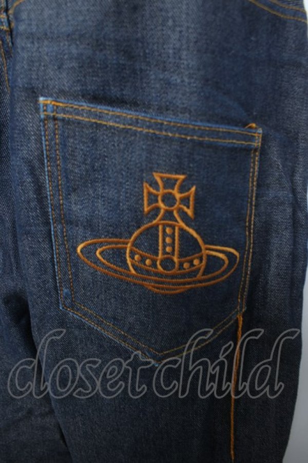 画像3: ヴィヴィアンウエストウッド MAN 中古 / オーブ刺繍デニムパンツ 50 インディゴ  Y-26-06-10-019-pa-SZ-ZY (3)