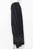 画像2: ヴィヴィアンウエストウッド 中古 / STRIPESパンツ 38 ブラック/ネイビー  Y-26-07-26-039-pa-OD-ZY (2)
