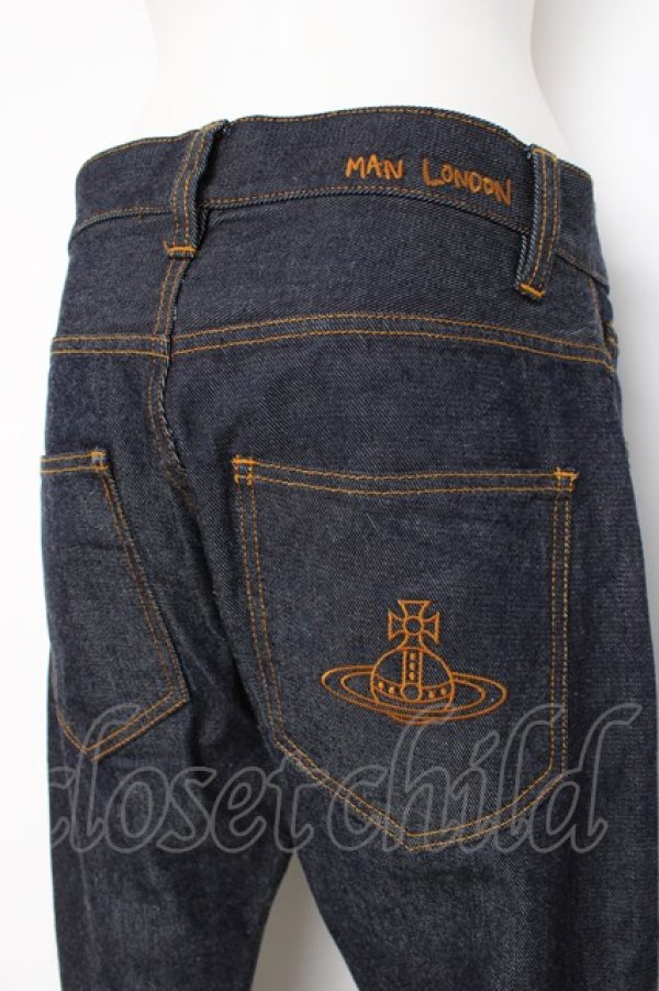 画像3: ヴィヴィアンウエストウッド MAN 中古 / オーブ刺繍デニムパンツ 44 インディゴ  Y-26-08-19-022-pa-SZ-ZY (3)