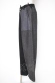 画像2: ヴィヴィアンウエストウッド MAN 中古 / BARBED WIRE CIRCLE ORB MIX COLOR ASYMMETRY DENIM 44 ブラック  Y-26-09-23-039-pa-SZ-ZY (2)