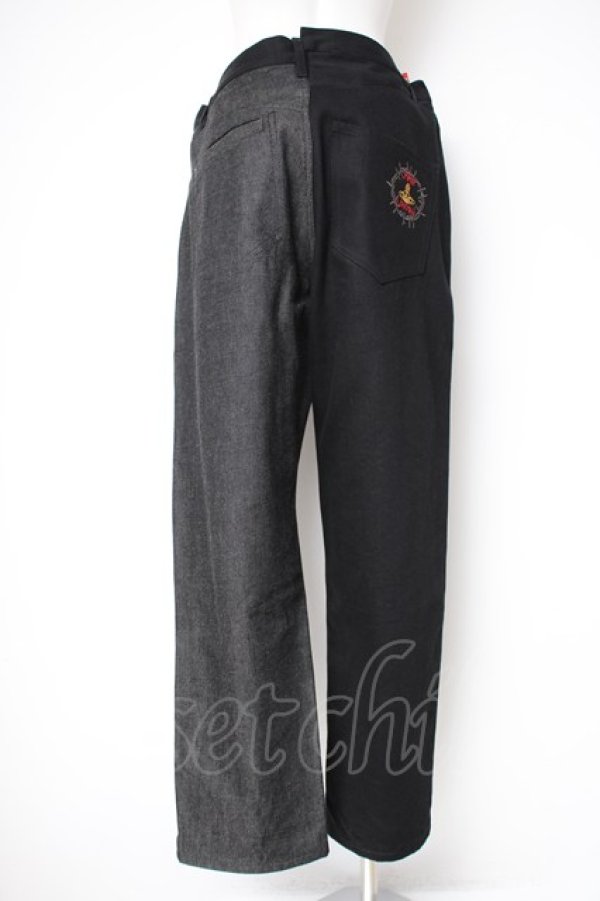 画像3: ヴィヴィアンウエストウッド MAN 中古 / BARBED WIRE CIRCLE ORB MIX COLOR ASYMMETRY DENIM 44 ブラック  Y-26-09-23-039-pa-SZ-ZY (3)