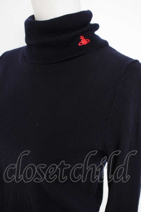画像4: ヴィヴィアンウエストウッド 中古 / 単色オーブハイネックニット  紺  Y-26-09-23-014-to-SZ-ZY (4)