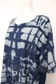 画像3: ヴィヴィアンウエストウッド MAN 中古 / オーブ総柄Tシャツ 50 ブルー  Y-26-10-14-006-to-SZ-ZY (3)