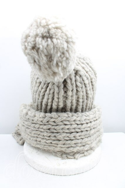 Vivienne Westwood Knit cap Muffler