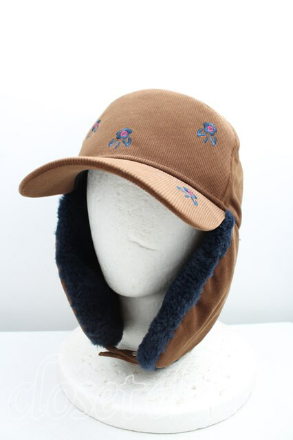 VAUNDY 耳あて付きキャップ 黄色 スエード VAUNDY 耳あて付きキャップ 黄色 スエード