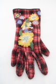 画像3: 【USED】Vivienne Westwood / フラワー刺繍チェック手袋 ヴィヴィアンウエストウッド ビビアン レッド 【中古】 O-24-03-17-032-gd-IG-OS (3)