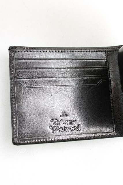 vivienne 取りだそ ¥210,000 ⇨ ¥50,000