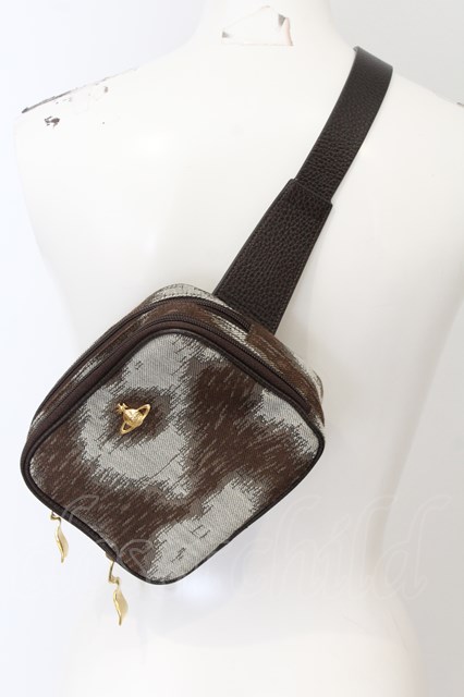 VivienneWestwood ボディバッグ ウエストポーチ(Vivienne VivienneWestwood ボディバッグ ウエストポーチ(Vivienne